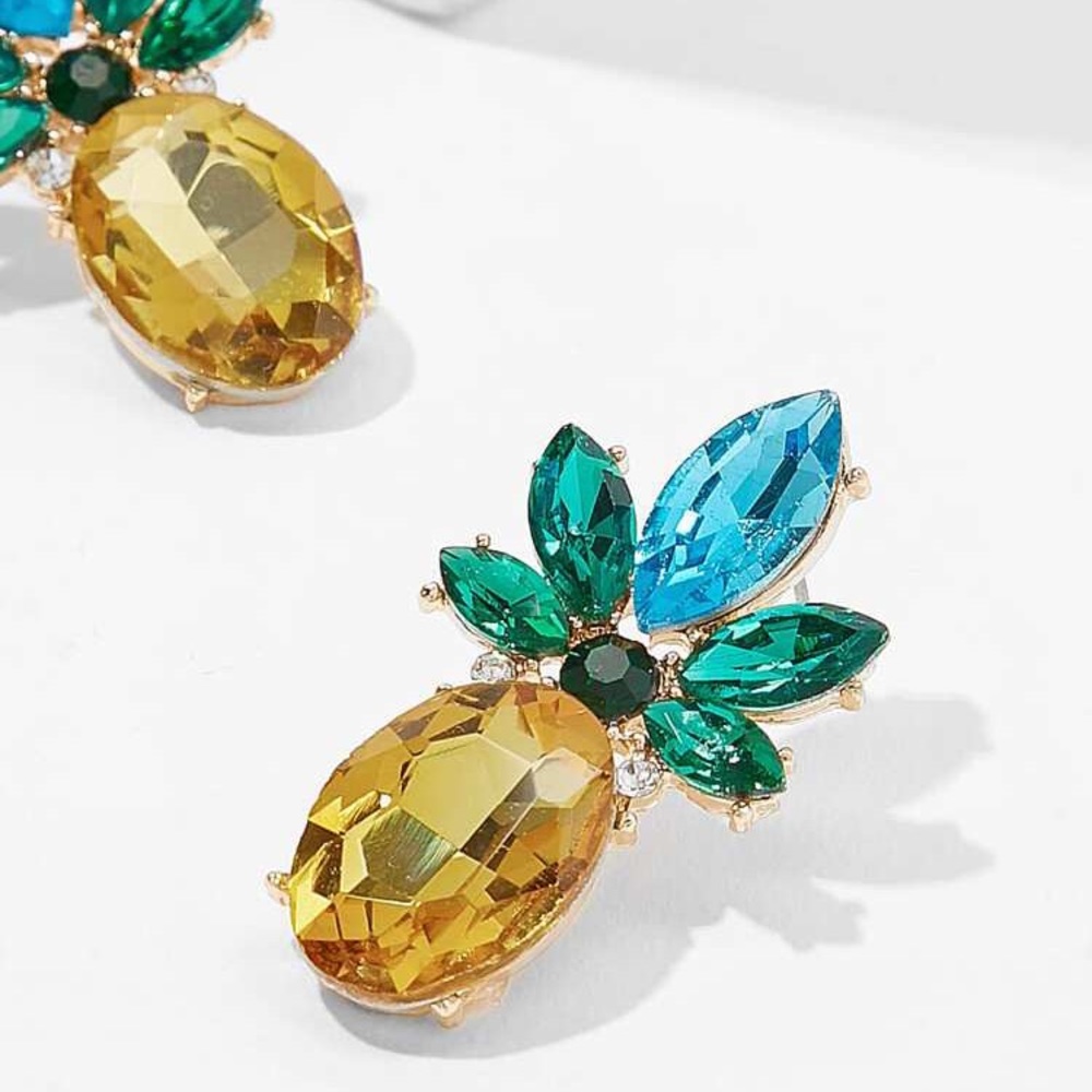 Pineapple Design Rhinestone Earrings - image 3